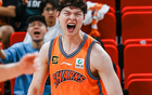 CBA联赛正式公布新赛季赛程安排，将于10月9日盛大开启，此次改革引发广泛关注，最大亮点为外援政策调整，每队最多可注册三名外援，堪称近年来最具影响力的规则变革之一。